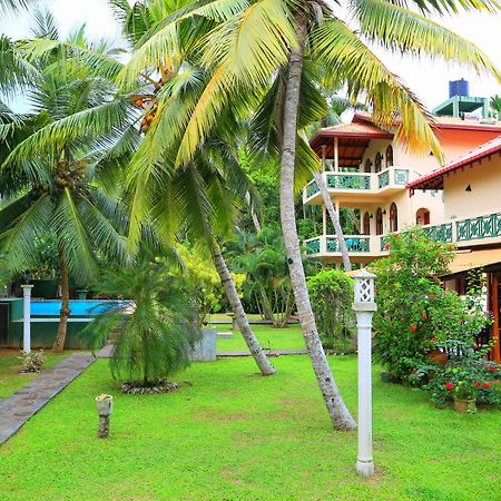 Shangri-lanka Villa Bentota Exteriör bild