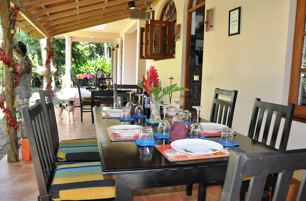 Shangri-lanka Villa Bentota Exteriör bild