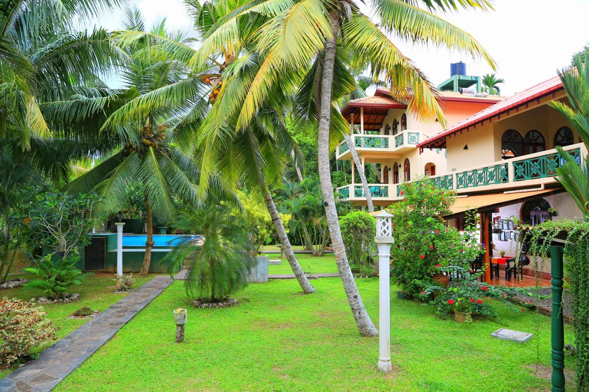 Shangri-lanka Villa Bentota Exteriör bild