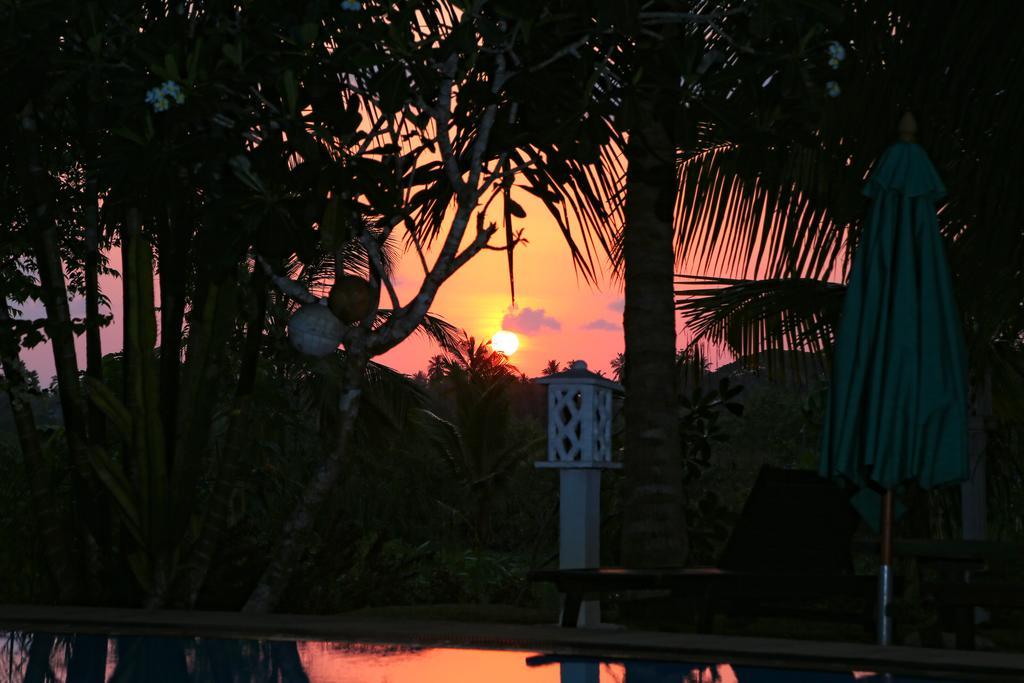 Shangri-lanka Villa Bentota Exteriör bild