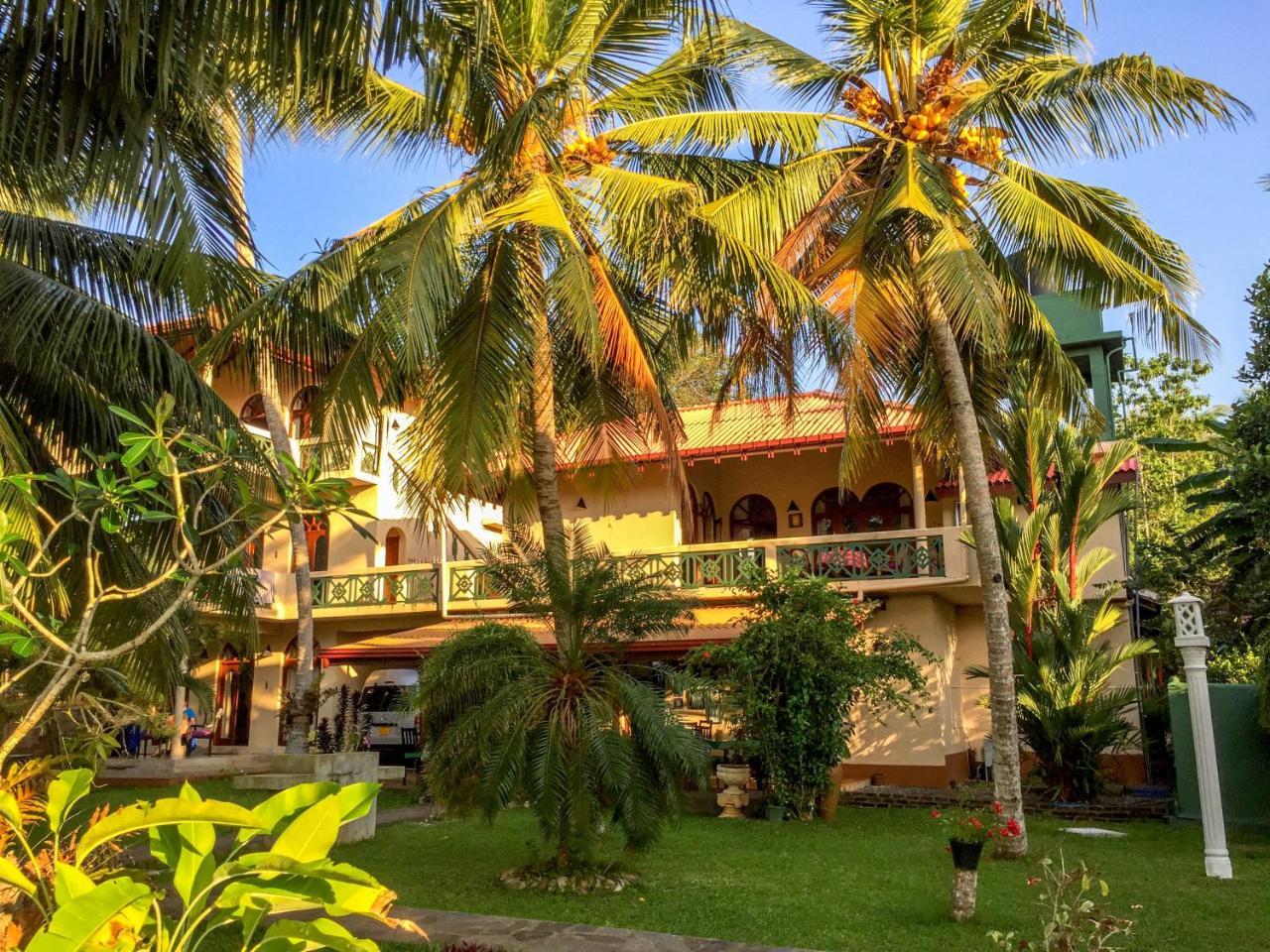 Shangri-lanka Villa Bentota Exteriör bild